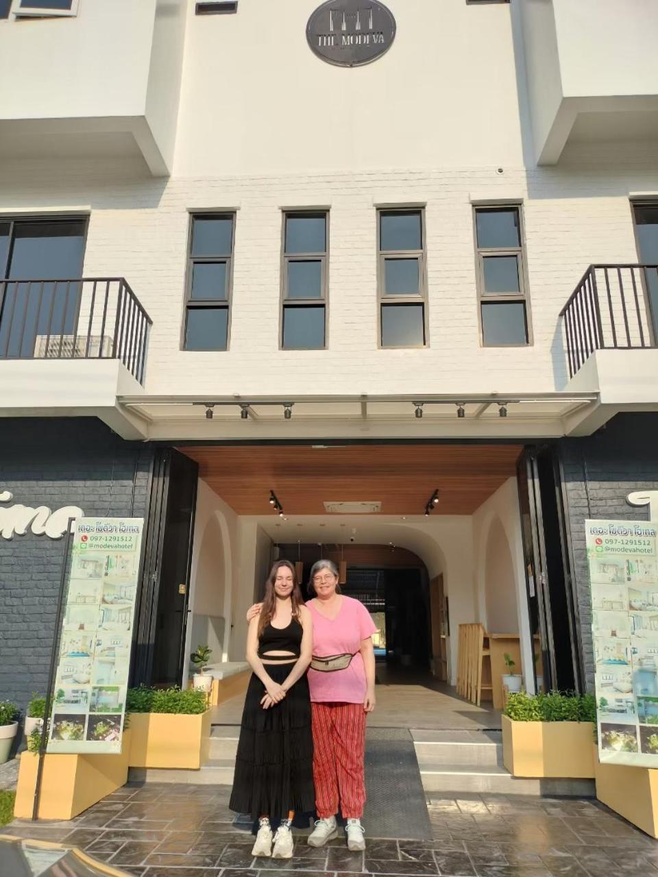 The Modeva Hotel Kanchanaburi Luaran gambar